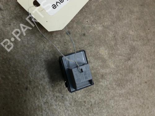 Used Right front window switch AUDI A3 Sportback (8PA) RS3 quattro (340 hp) 25105345