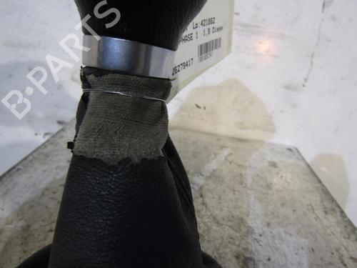 Used Gear lever VW TOURAN (1T1, 1T2) 1.9 TDI (105 hp) 25090048