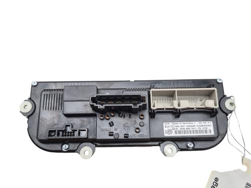 Used Climate control Climate control VW GOLF VI (5K1) 1.6 TDI (105 hp) 25897791 25897791