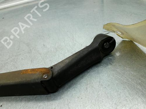 Used Front windshield wiper arm TOYOTA YARIS VERSO (_P2_) [1999-2005]  25078096