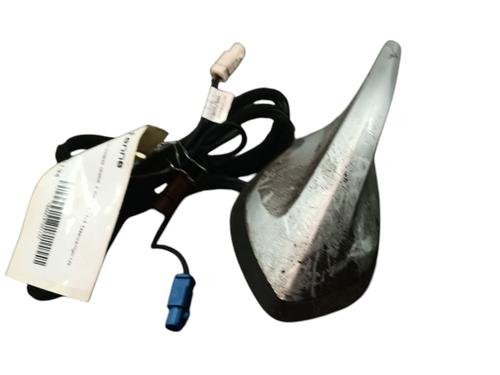 Antenne/Base RENAULT MEGANE IV Hatchback (B9A/M/N_) 1.3 TCe 140 (B9NB) (140 hp) 27403460