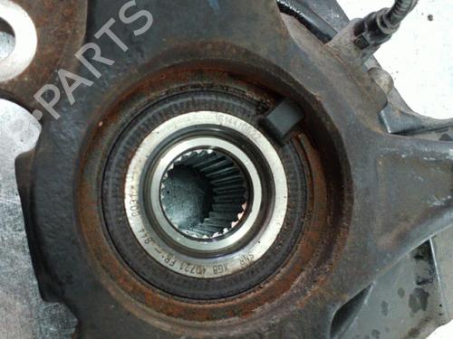 Used Right front steering knuckle Right front steering knuckle FIAT TIPO Saloon (356_, 357_) 1.4 (356SXA1B) (95 hp) 25104132 25104132
