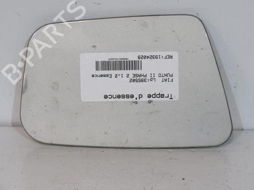 Używane Klapa wlewu paliwa FIAT PUNTO (188_) 1.2 Natural Power (60 hp) 25095186