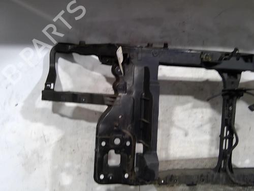 Frontplate/Frontkurv KIA SPORTAGE II (JE_, KM_) 2.0 CRDi 4WD (113 hp) 25111535