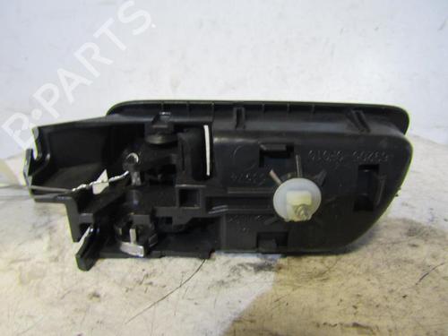 Used Rear right interior door handle Rear right interior door handle TOYOTA COROLLA Verso (ZER_, ZZE12_, R1_) 2.0 D-4D (CUR10_, CUR10R) (116 hp) 25079404 25079404
