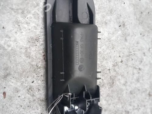 Used Rear left interior door handle VW GOLF PLUS V (5M1, 521) [2004-2013]  25074807