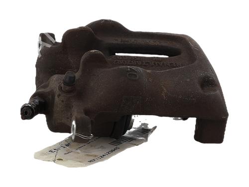 Used Right front brake caliper Right front brake caliper RENAULT TRAFIC II Van (FL) 2.0 dCi 90 (FL0H, FL00, FL01, FL0M, FL0P, FL0S) (90 hp) 33989850 33989850