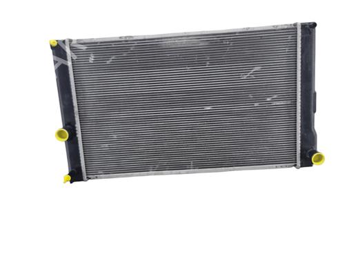 Radiatore acqua TOYOTA AURIS (_E18_) 1.8 Hybrid (ZWE186_, ZWE186R) (136 hp) 30969014