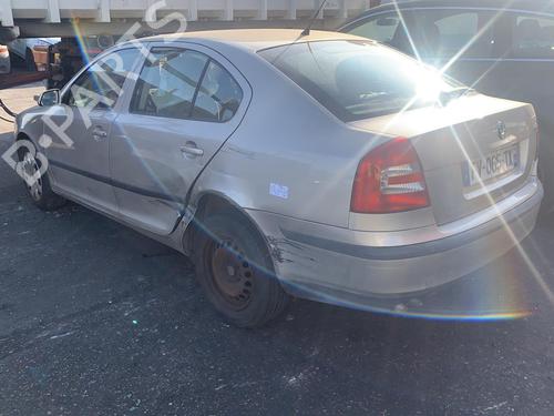 Warning switch SKODA OCTAVIA II (1Z3) 1.9 TDI | BP25089745I22  - Image 16