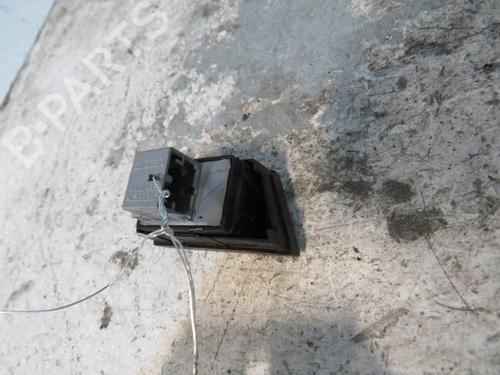 Used Right front window switch Right front window switch SEAT IBIZA III (6L1) 1.9 SDI (64 hp) 25081187 25081187