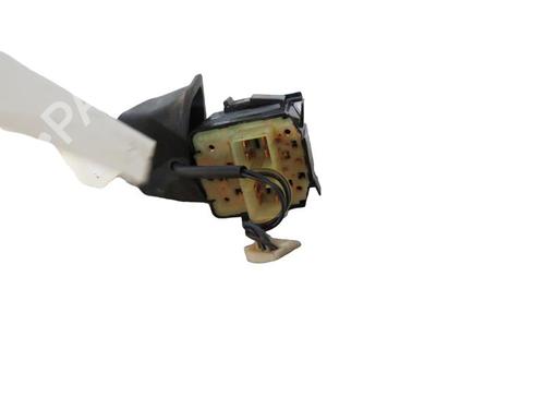 Used Steering column stalk Steering column stalk CHEVROLET NUBIRA Saloon 1.8 (122 hp) 25066733 25066733