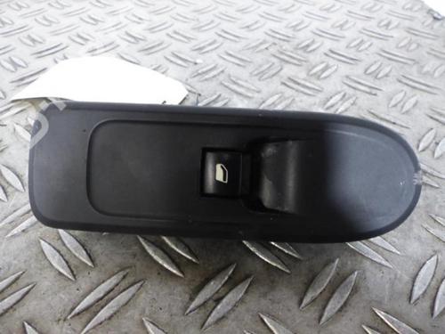 right-front-window-switch-peugeot-508-sw-i-8e_-16-hdi-98026388zd-2010-2011-2012-2013-2014-2015-2016-2017-2018-10587016 main image