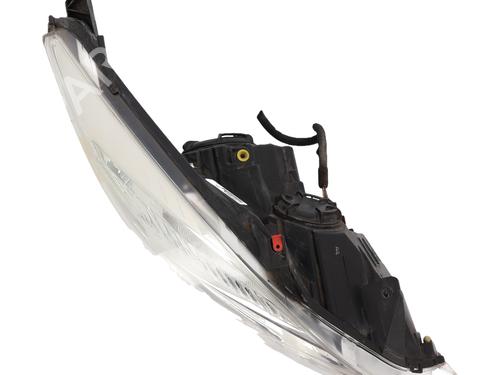 Used Right headlight Right headlight OPEL MERIVA B MPV (S10) 1.7 CDTI (75) (131 hp) 33535017 33535017