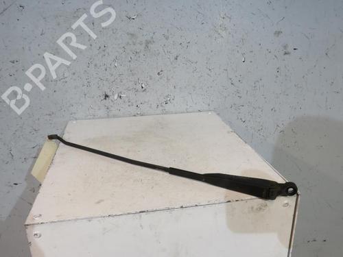 Used Front windshield wiper arm RENAULT TRAFIC Van (T_, P_, V_) 1.9 D (60 hp) 25080620