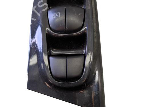 Left front window switch NISSAN JUKE (F15) 1.5 dCi | BP26020176I27 