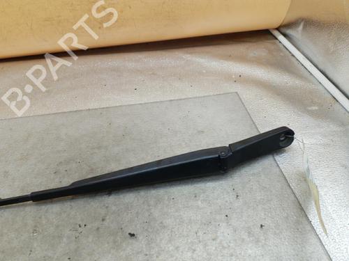 Front windshield wiper arm AUDI A1 Sportback (8XA, 8XF) 1.6 TDI | BP25105325C143 
