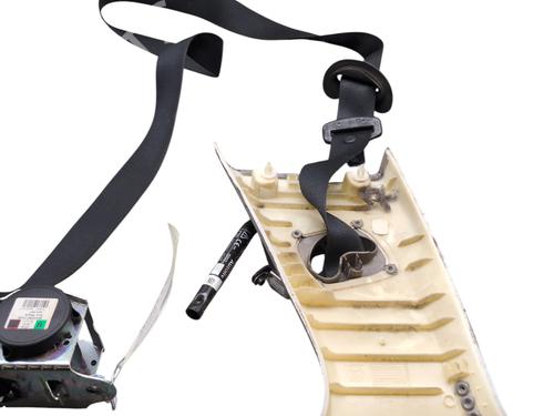 Used Front right seatbelt Front right seatbelt BMW 5 (F10) 520 d (184 hp) 28216975 28216975