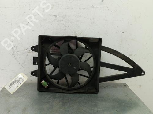 Køleventilator elektrisk FIAT PANDA (169_) 1.2 4x4 (169.AXB2A) (60 hp) 25104314