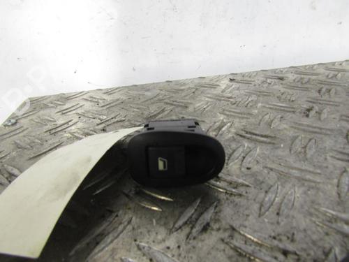 Used Left rear window switch PEUGEOT 406 (8B) [1995-2005]  25084802