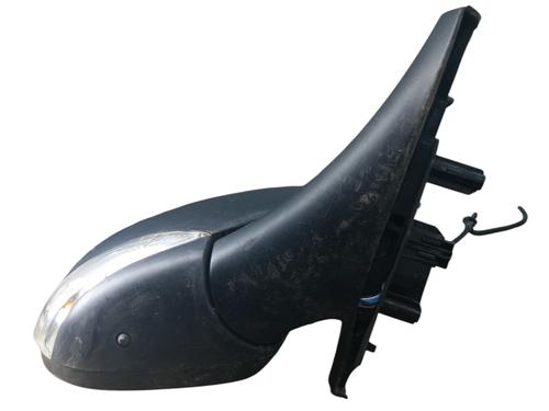 right-mirror-renault-zoe-bfm_-2012-27237834 main image