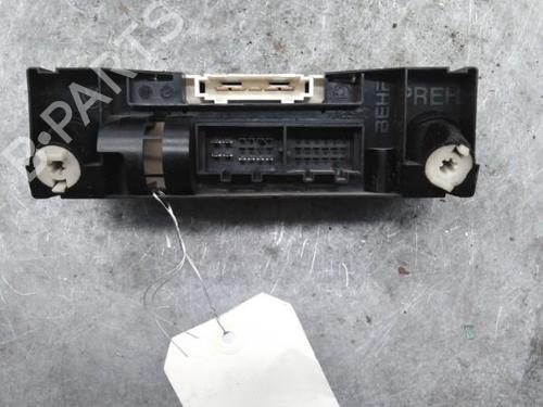 Used Climate control SEAT IBIZA IV (6J5, 6P1) 1.4 TDI (80 hp) 25060613