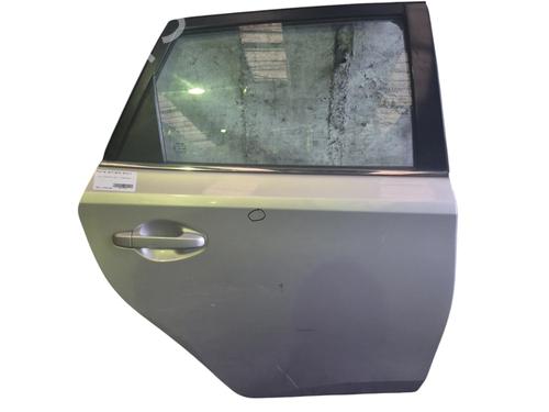 Porta trás direita TOYOTA AURIS (_E18_) 1.8 Hybrid (ZWE186_, ZWE186R) (136 hp) 30903396