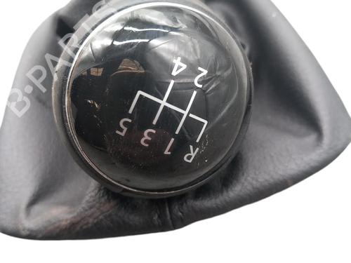 Used Shift knob Shift knob VW POLO V (6R1, 6C1) 1.6 TDI (90 hp) 25055359 25055359