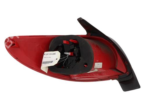 Used Right taillight Right taillight PEUGEOT 206+ (2L_, 2M_) 1.1 (60 hp) 39487151 39487151