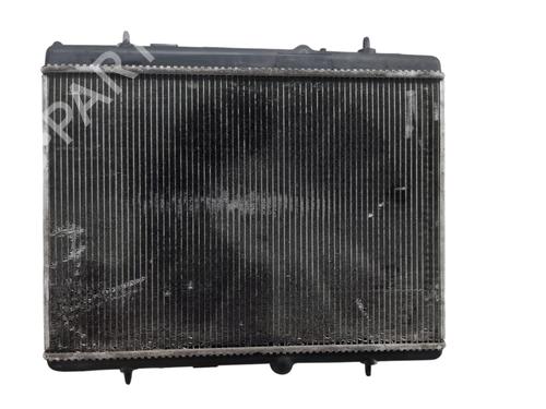 Køler PEUGEOT 5008 (0U_, 0E_) 1.6 HDi (112 hp) 32631187