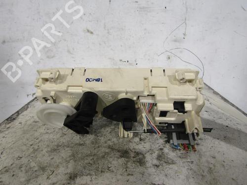 climate-control-citroen-xsara-coupe-n0-1998-1999-2000-2001-2002-2003-2004-2005-25105437 main image