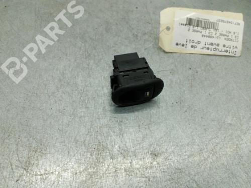 Used Right front window switch Right front window switch CITROËN C3 I (FC_, FN_) 1.6 16V HDi (90 hp) 10574730 10574730