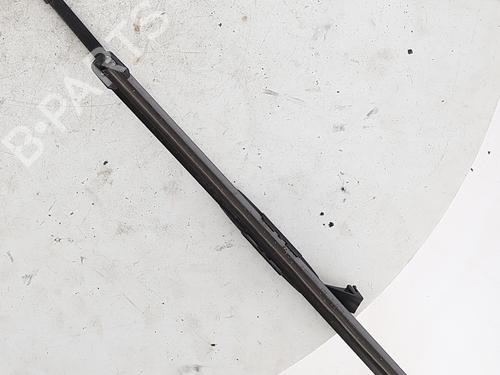 Used Front windshield wiper arm Front windshield wiper arm 37588348 37588348