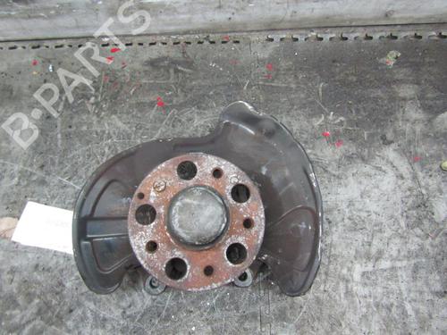 Used Right front steering knuckle Right front steering knuckle MERCEDES-BENZ C-CLASS (W203) C 220 CDI (203.006, 203.008) (143 hp) 25079022 25079022