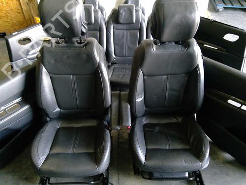 Sæde sæt PEUGEOT 5008 (0U_, 0E_) 2.0 HDi 150 / BlueHDi 150 (150 hp) 25093659