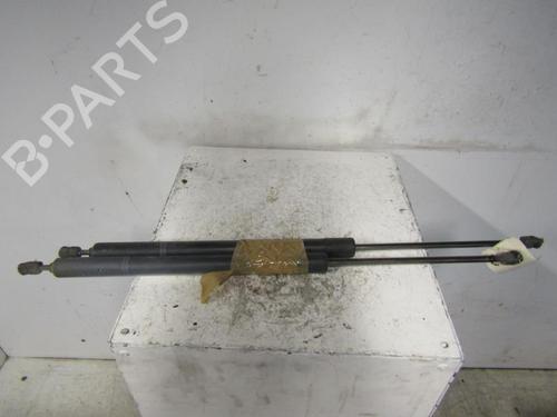Used Tailgate lift support VW TRANSPORTER T4 Van (70A, 70H, 7DA, 7DH) 1.9 TD (68 hp) 25068790