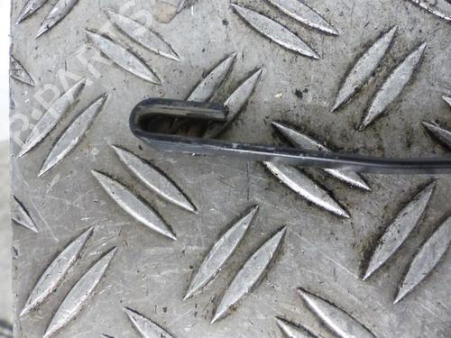 Used Rear windshield wiper arm Rear windshield wiper arm VW SHARAN (7M8, 7M9, 7M6) 1.9 TDI (110 hp) 25107801 25107801