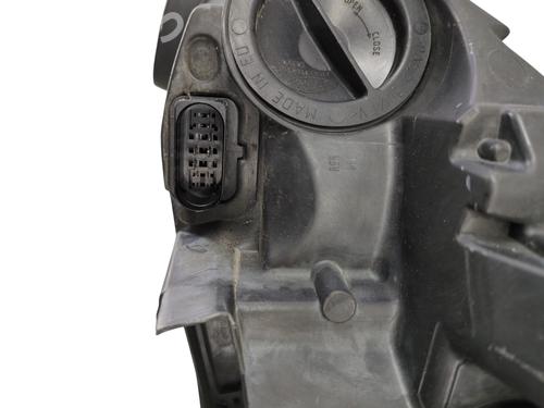 Right headlight FORD C-MAX II (DXA/CB7, DXA/CEU) 1.6 TDCi | BP29759847C29