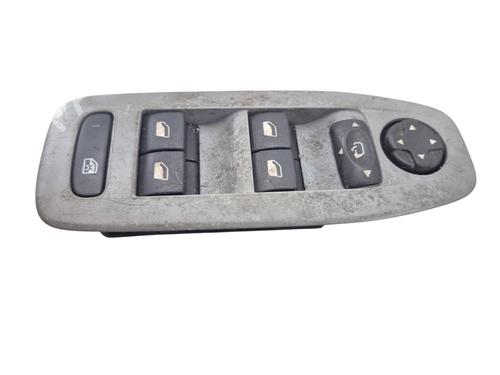 Left front window switch PEUGEOT 208 I (CA_, CC_) 1.2 VTI 82 | BP28962347I27 