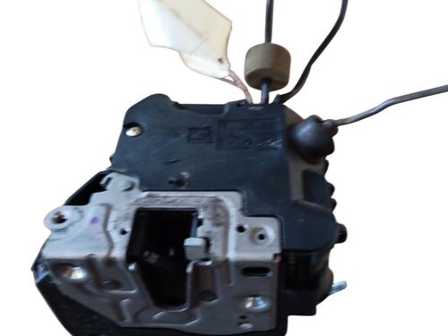 Front right lock MERCEDES-BENZ CLS (C219) CLS 320 CDI (219.322) | BP25920960C97 