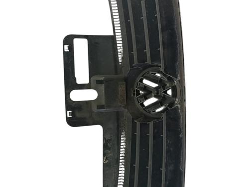 Used Grille Grille 26599196 26599196