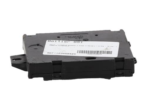 Used Fuse box Fuse box DACIA SANDERO II 1.0 SCe 75 (B8JC, B8JD, B8NC) (73 hp) 33700129 33700129