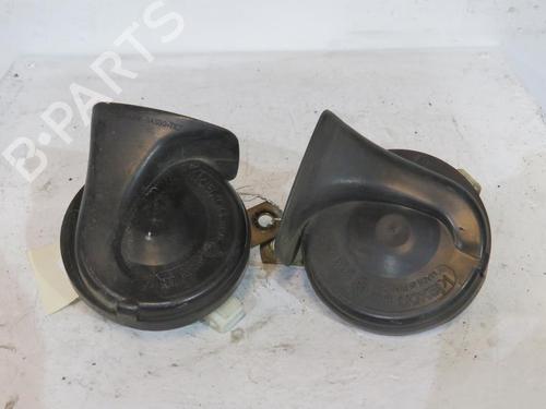Toeter RENAULT ESPACE III (JE0_) 2.2 dCi (JE0K) (130 hp) 25112395