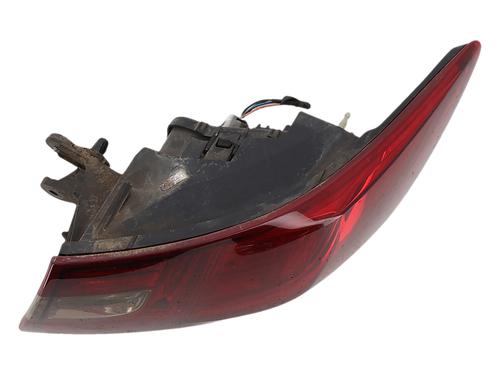 right-taillight-renault-clio-iv-bh_-2012-2013-2014-2015-2016-2017-2018-2019-2020-2021-36338370 main image
