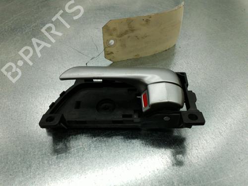 Used Front left interior door handle Front left interior door handle KIA SORENTO II (XM) 2.2 CRDi 4WD (197 hp) 25105004 25105004