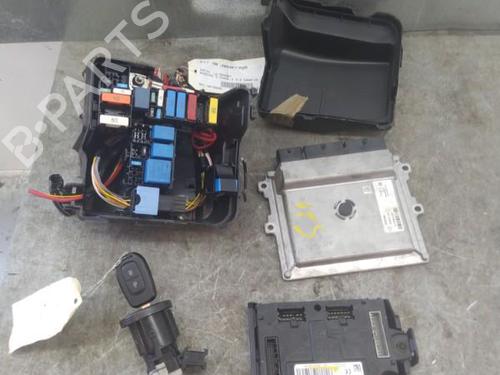 Electronic module DACIA SANDERO II TCe 90 (B8M1, B8MA, B8AC) | BP25060601M83  - Image 8