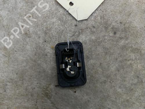 Used Right front window switch OPEL MERIVA A MPV (X03) 1.6 (E75) (105 hp) 25063450