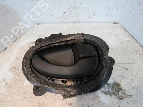 Høyre bak invendig håndtak PEUGEOT 406 (8B) [1995-2005]  25109947