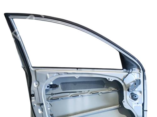 Left front door KIA CEE'D Hatchback (ED) 1.6 | BP30543334C2 - Image 3
