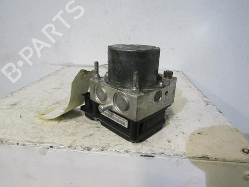 Used ABS pump RENAULT CLIO II (BB_, CB_) [1998-2016]  25068643