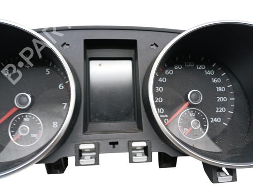 Used Instrument cluster Instrument cluster VW GOLF VI (5K1) 1.4 TSI (122 hp) 27873507 27873507